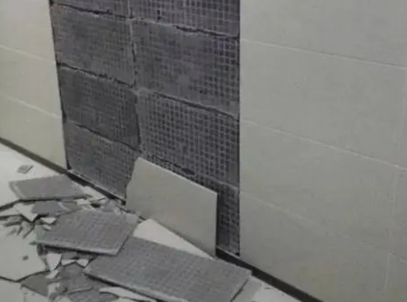 湖里瓷砖空鼓维修公司分享下湖里墙砖松动维修的知识